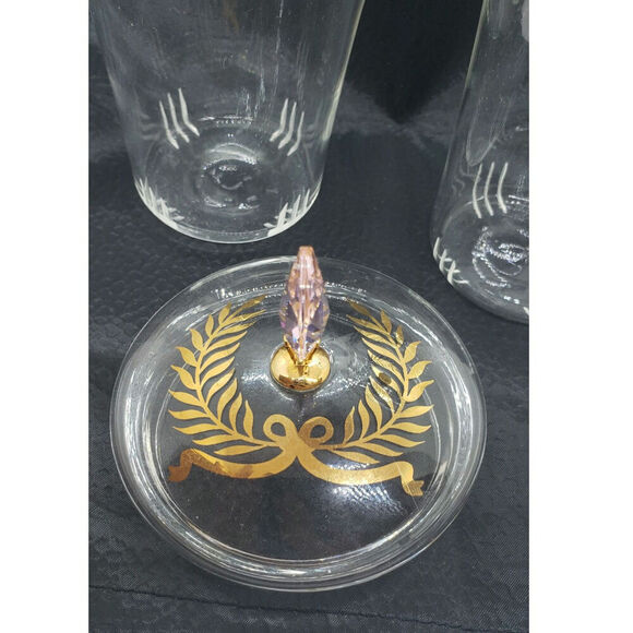 Vintage Crystal Jars Vanity Pair Gold Laurel Leaf Lid Amethyst glass Topper - Picture 3 of 10